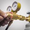 image:imageYESWELDER Argon CO2 Regulators with Hose Gauges Gas Welding Regulator for MIG and TIG 04000 PSI CGA580 Inlet Connection
